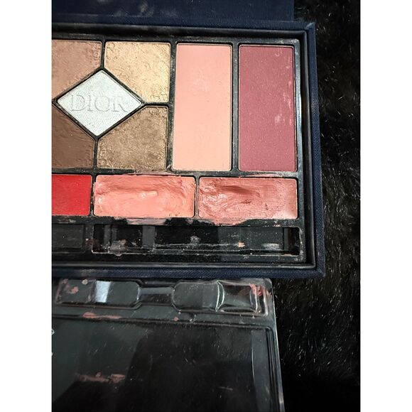 DIOR ECRIN COUTURE Multi-use Palette  Christmas Coffret Make Up eyeshadow lip - Picture 3 of 4